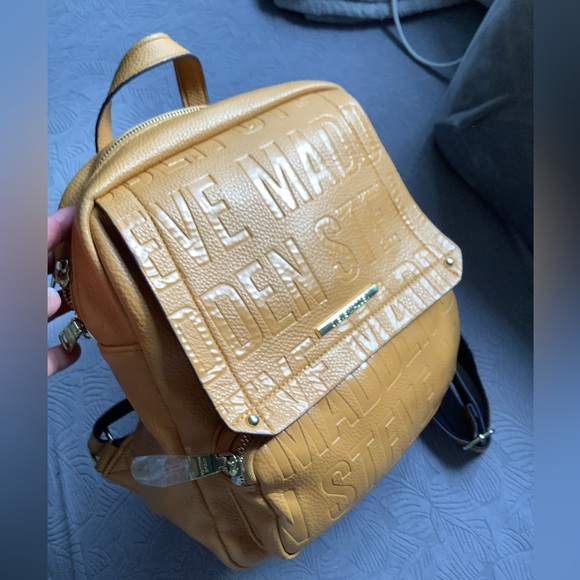 Nice STEVE MADDEN back pack 🌼🌼🌼 - Picture 1 of 16